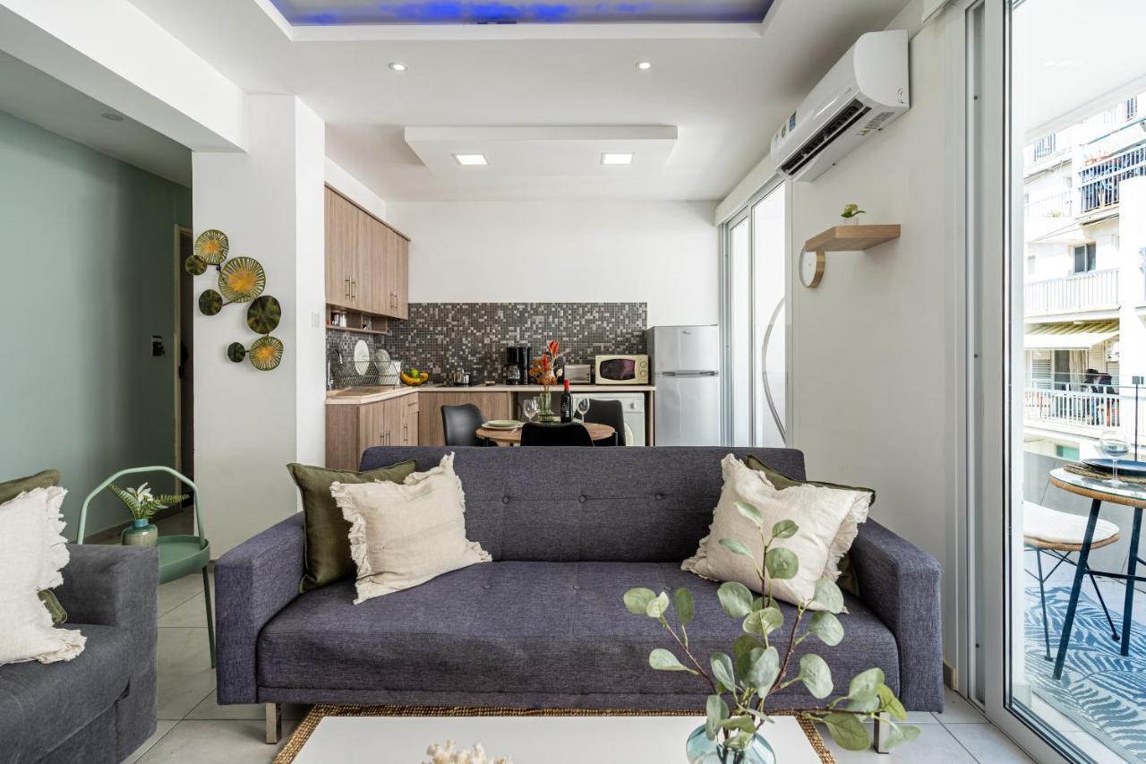 Beach Daze 1-Br Apt By Finikoudes Beach لارنكا المظهر الخارجي الصورة