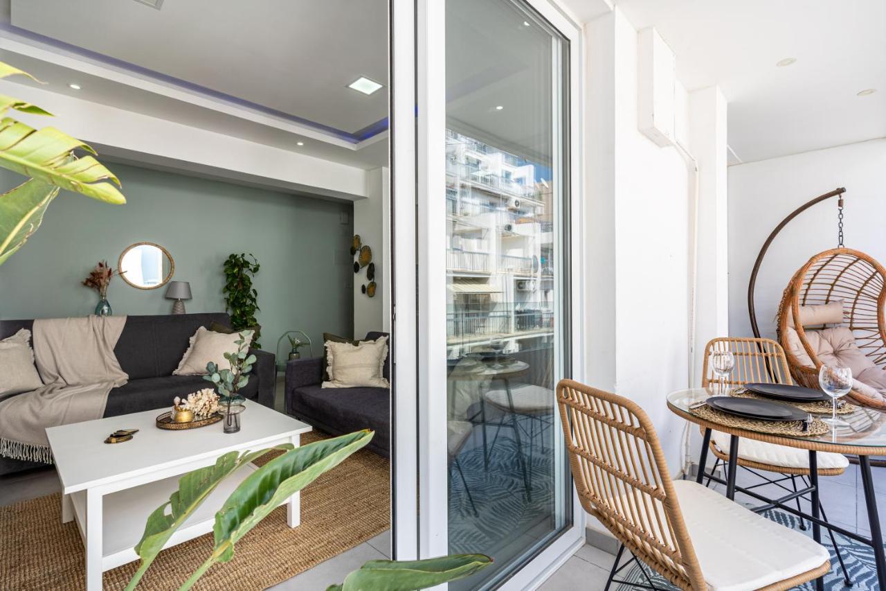 Beach Daze 1-Br Apt By Finikoudes Beach لارنكا المظهر الخارجي الصورة